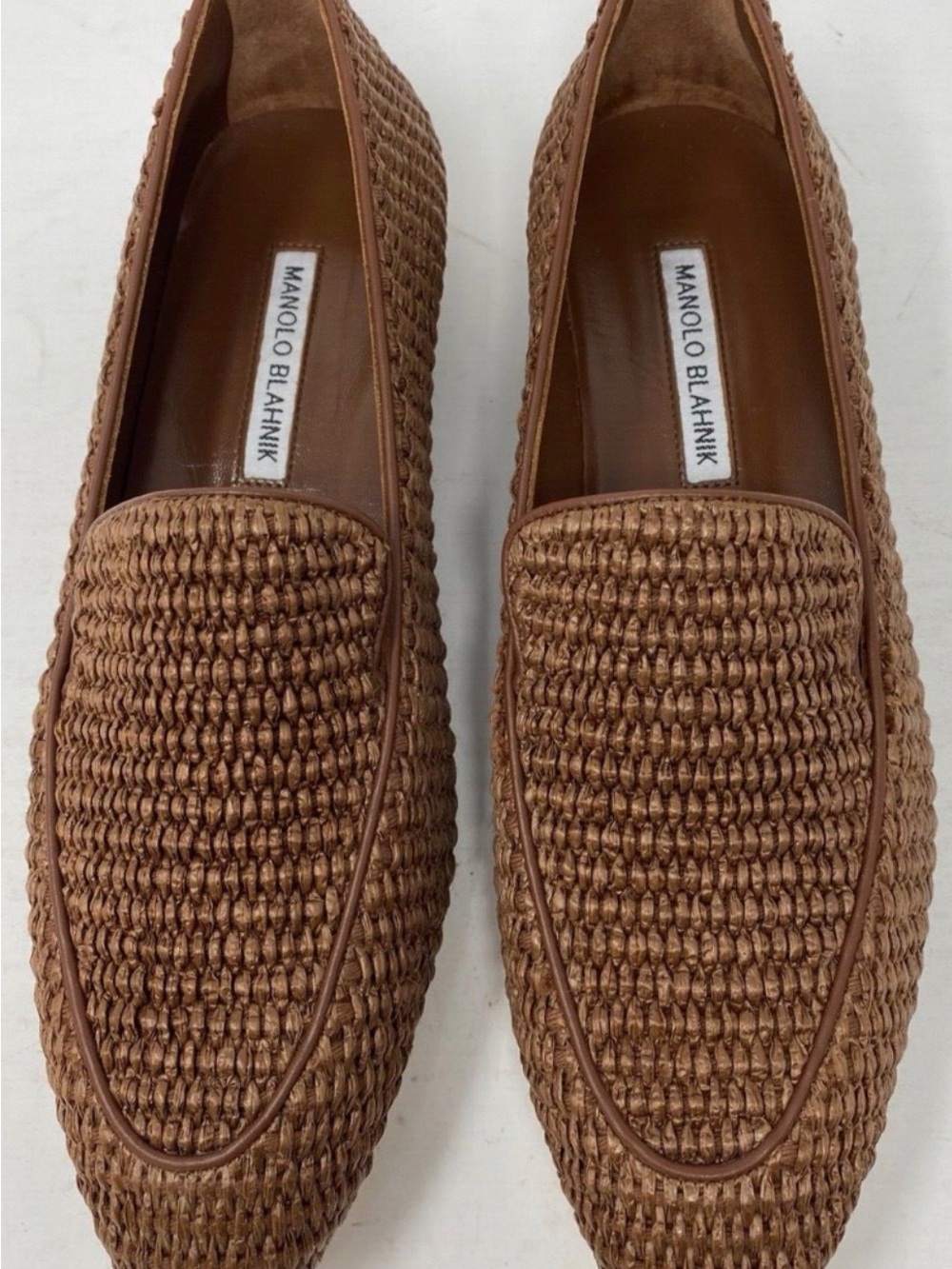 Manolo Blahnik Pitakara Leather Trimmed Loafers in Rafia Brown